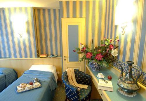 Dreibettzimmer