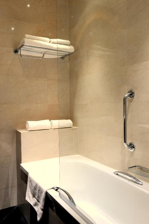 Twin Room (two person room, two seperate beds),507664254:JPEG