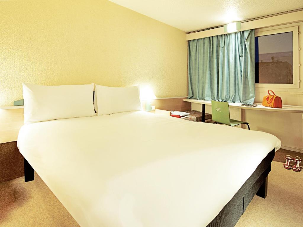 Standard Double Room,1446417952:JPEG