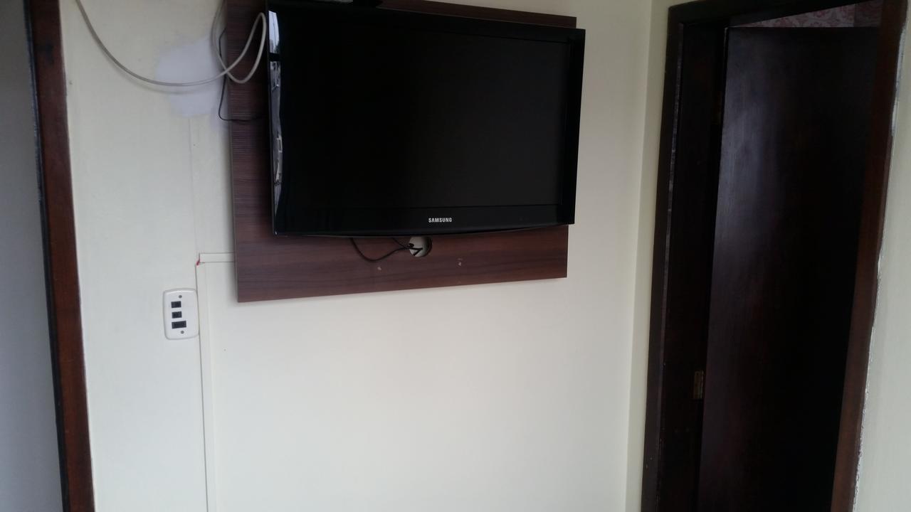Quarto Triplo Básico