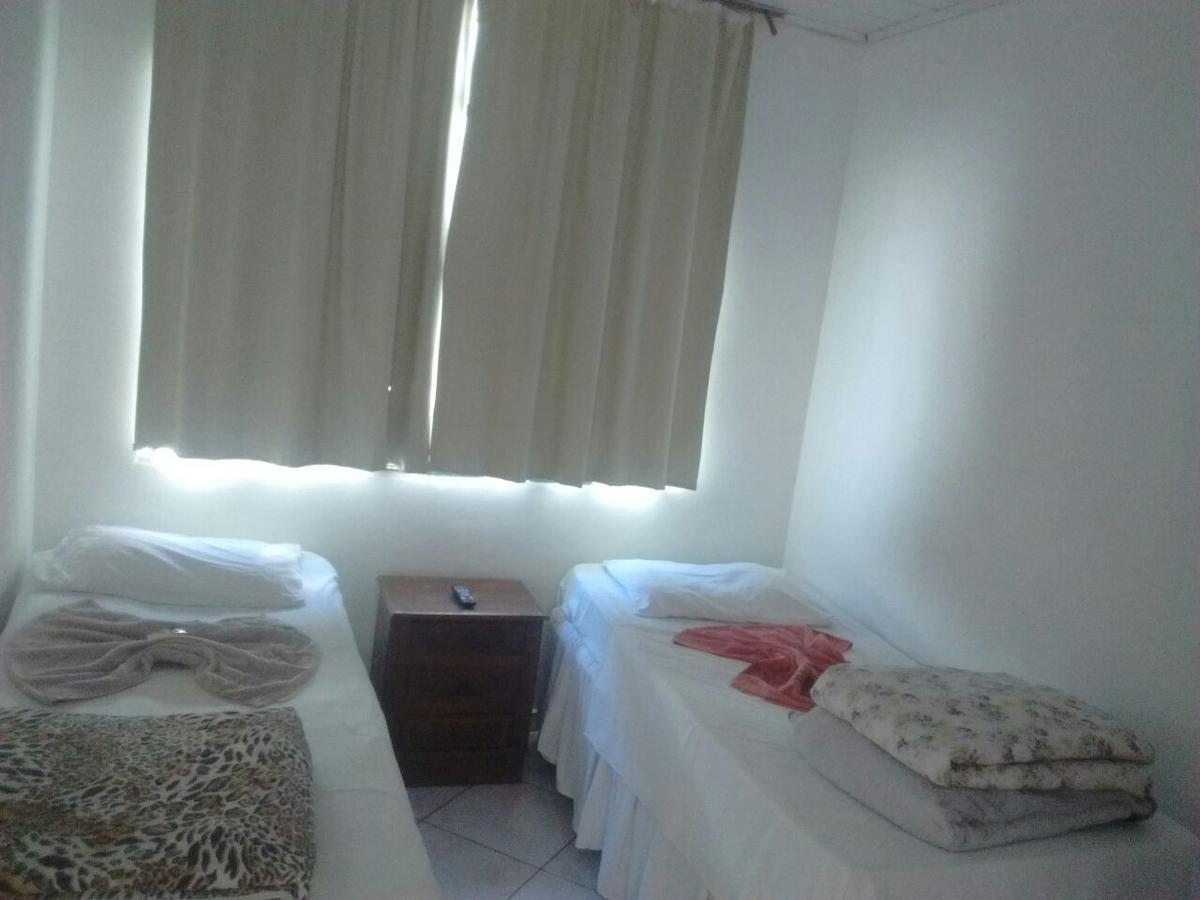 Quarto Duplo