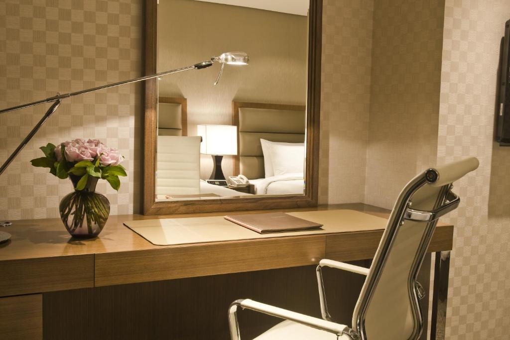 Deluxe Familiekamer met 2 Aparte Bedden