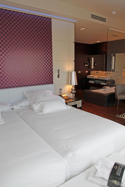 Triple Room,67041631:JPEG