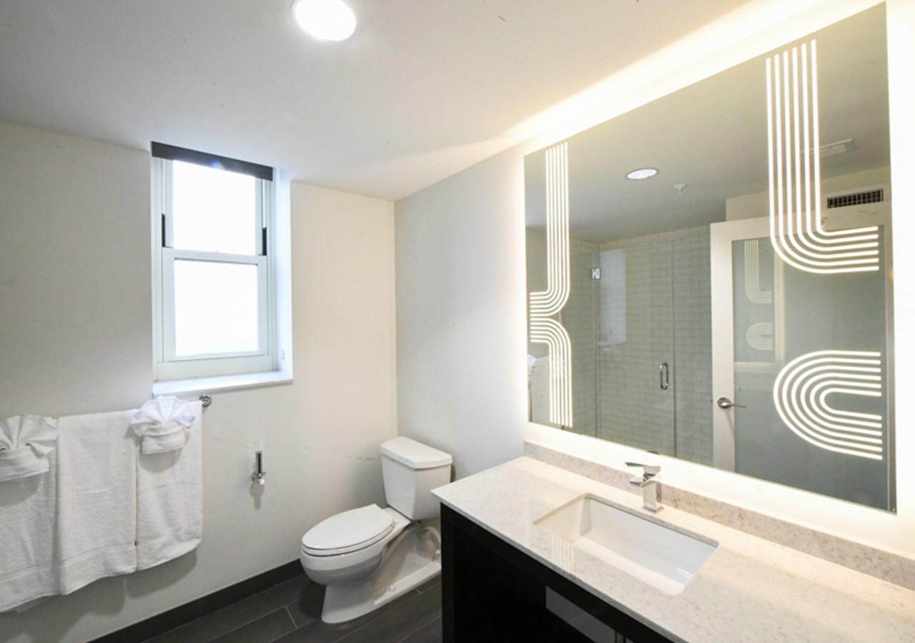 Queen Room