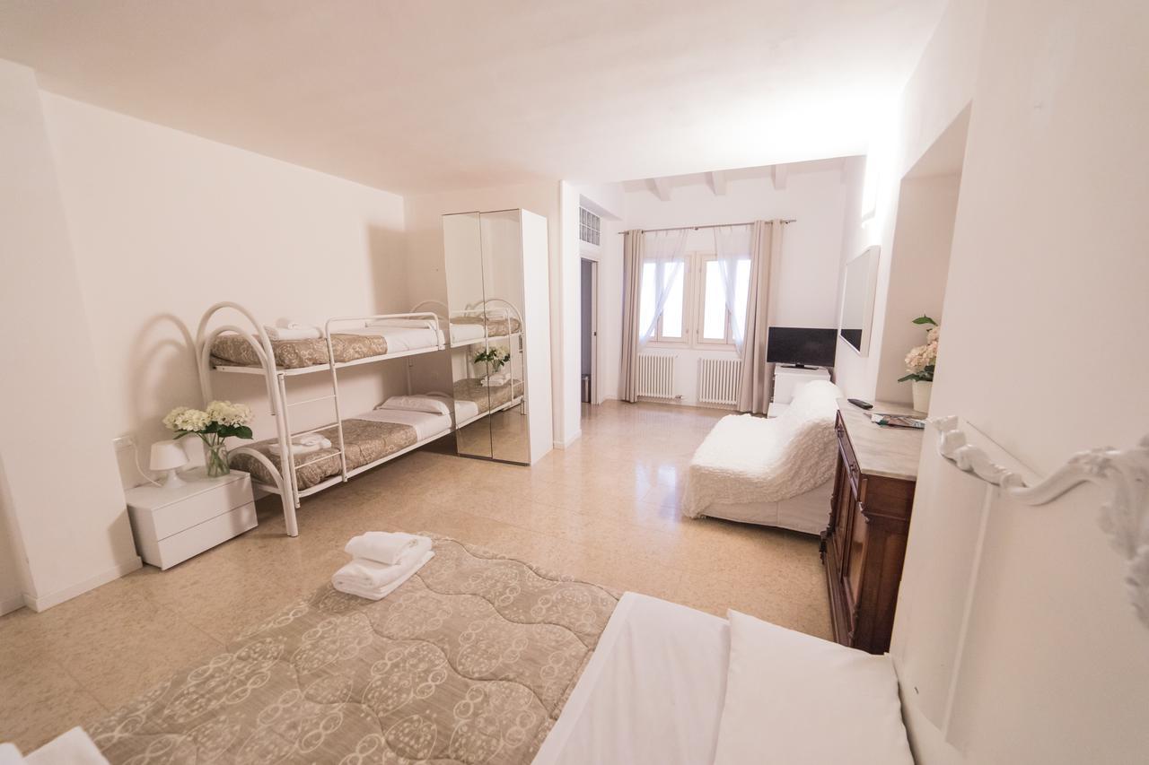 Habitación Familiar
