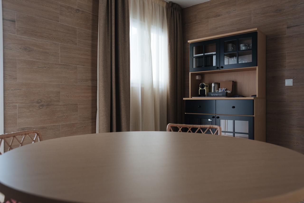 Suite com Varanda
