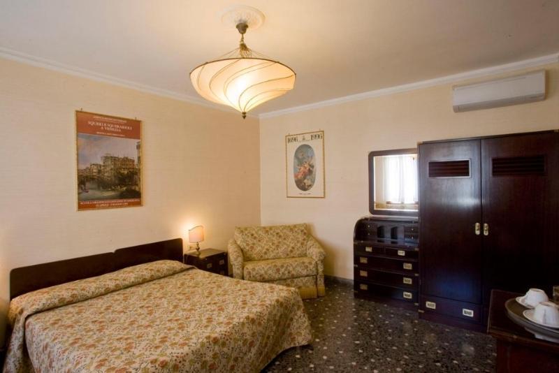 Vierbettzimmer