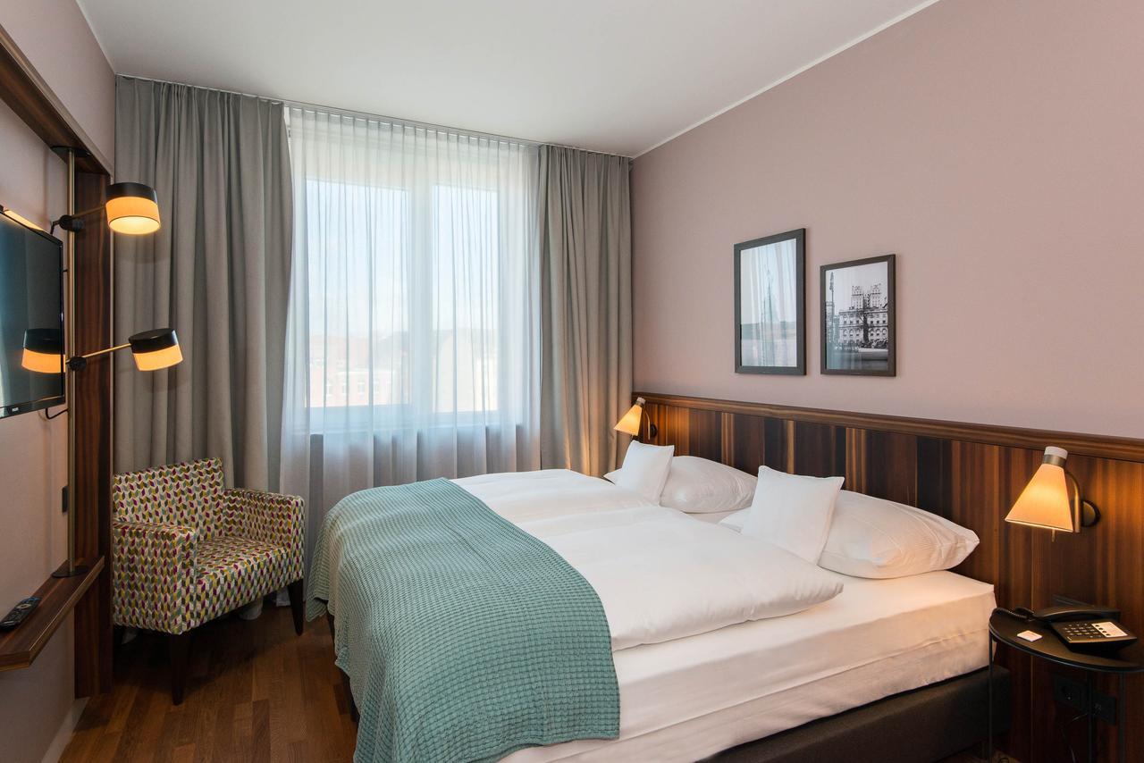 City-View-Room,1542443860:JPEG