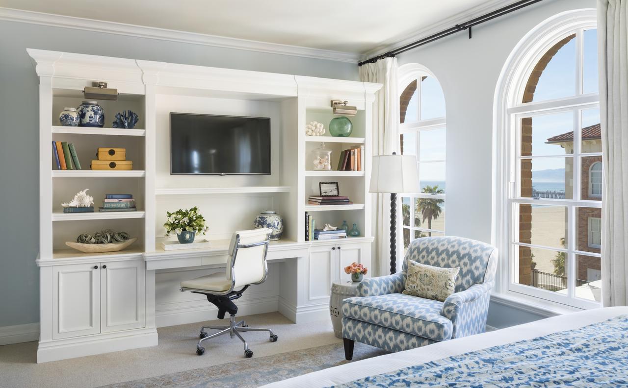 King Room with Partial Ocean View