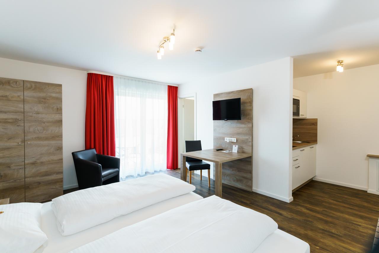 Deluxe Apartment,634753062:JPEG