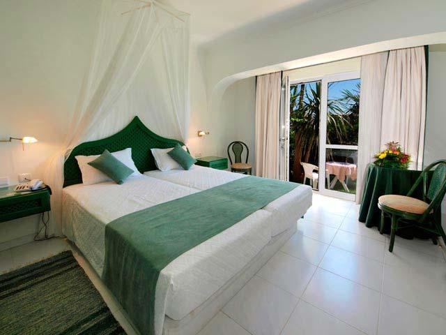 Quarto Duplo com Vista Mar Lateral