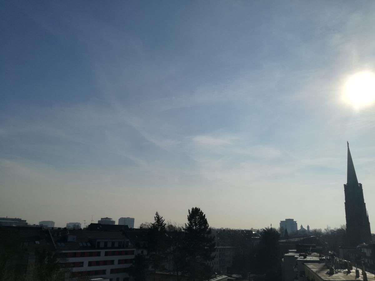 Suite,890452756:JPEG