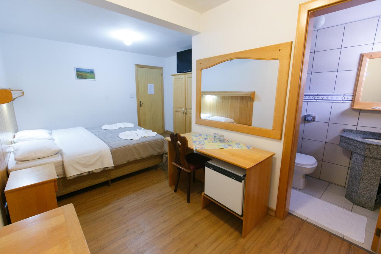 Quarto Deluxe com Cama King-size