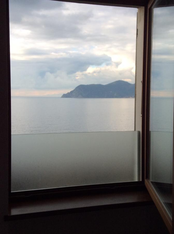 Camera Matrimoniale con Vista Mare