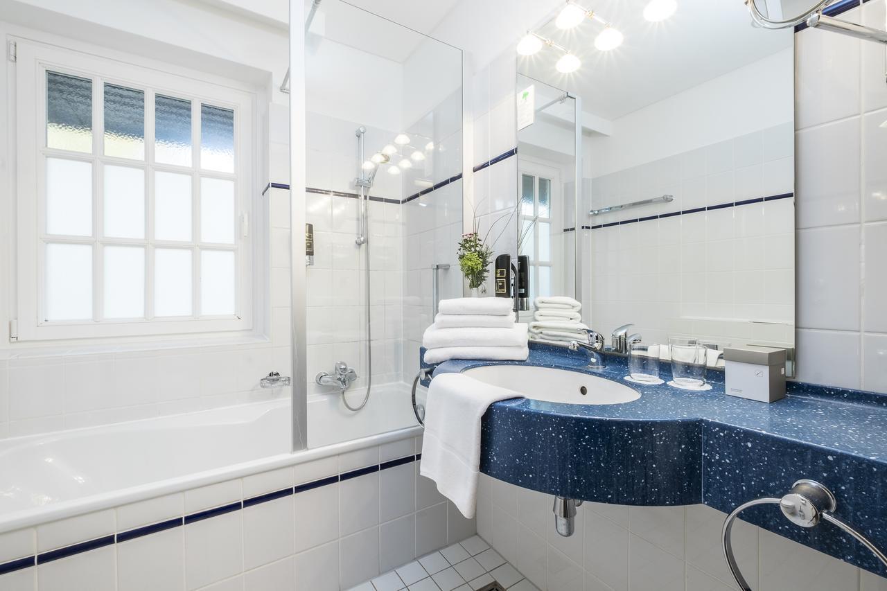 Double Room - Sea Side with Balcony,1175979673:JPEG