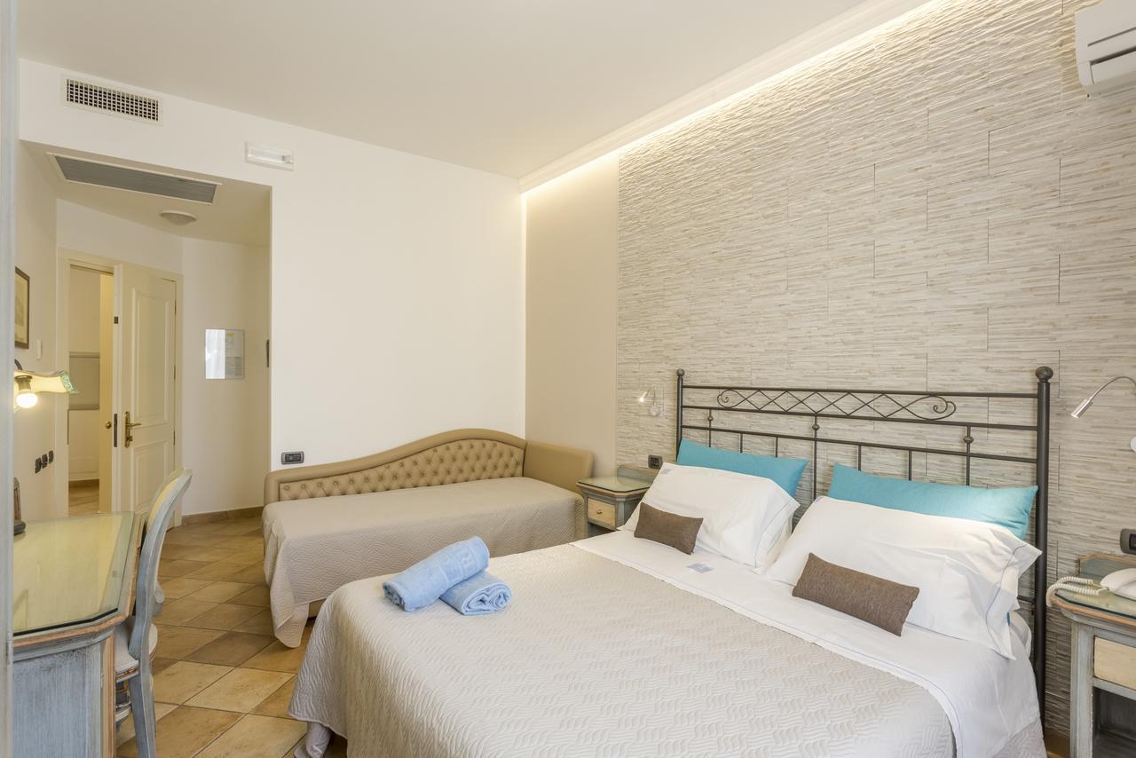 Dreibettzimmer