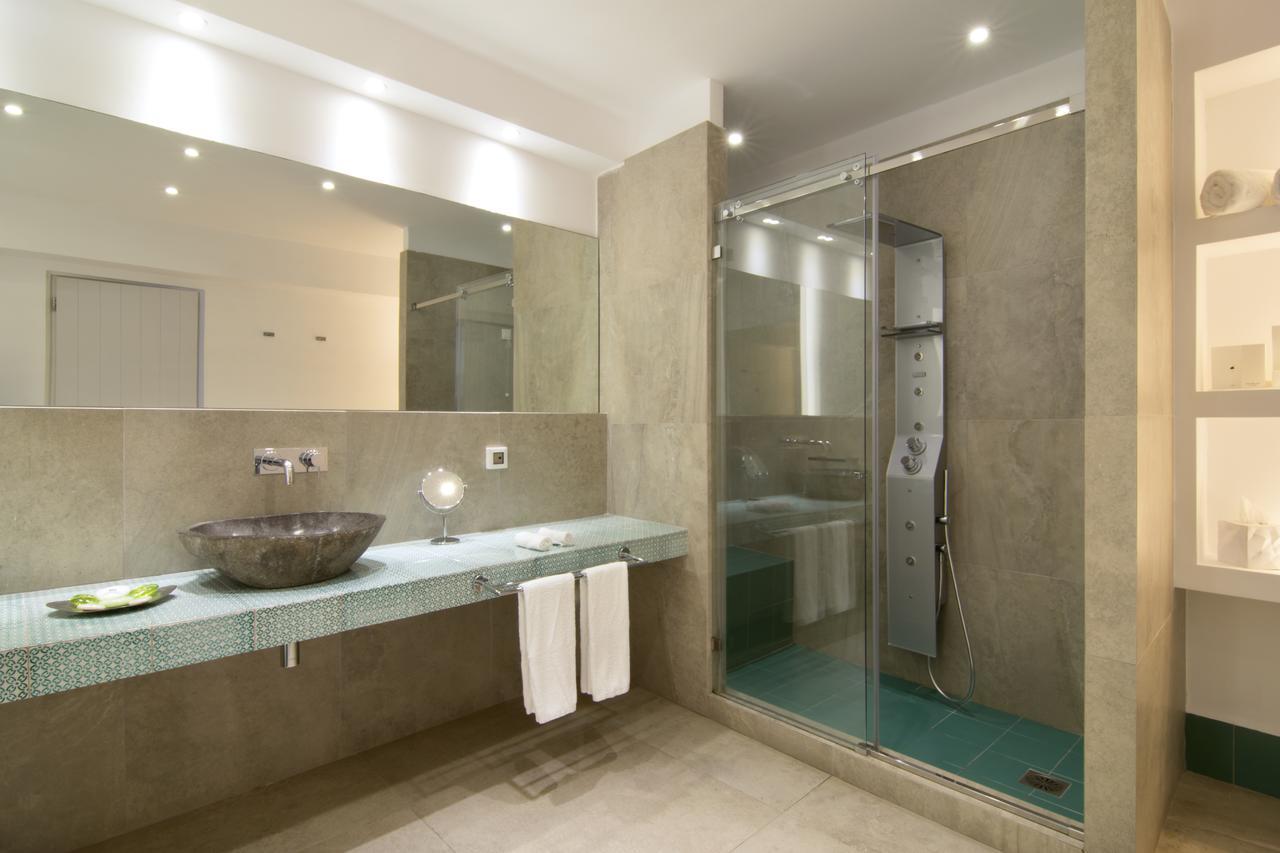 Premium Suite Private Hot Tub & Caldera View,645899751:JPEG