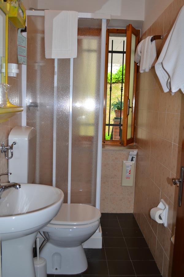 Standard Triple Room,743997355:JPEG