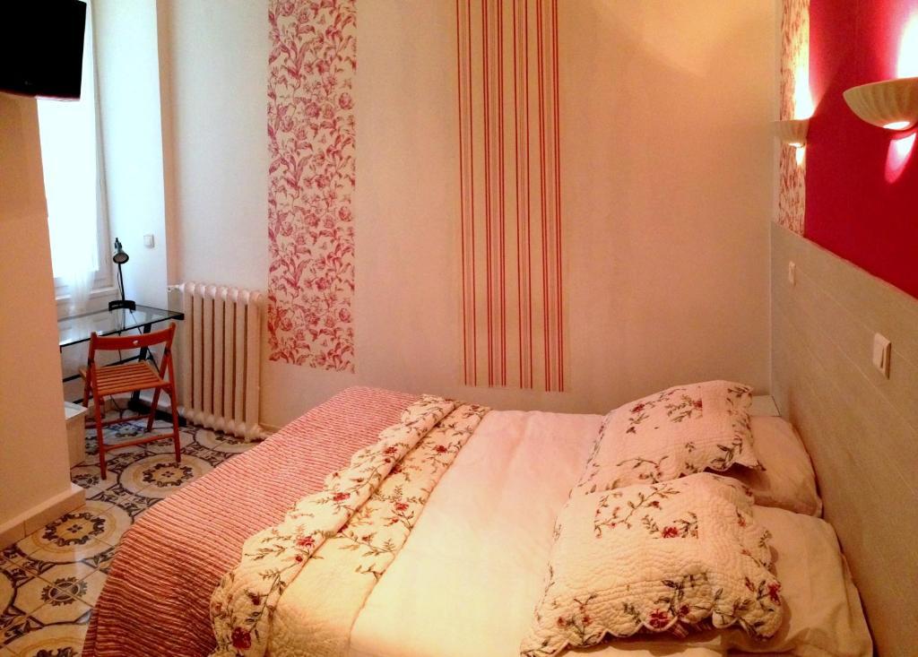 Quarto Duplo