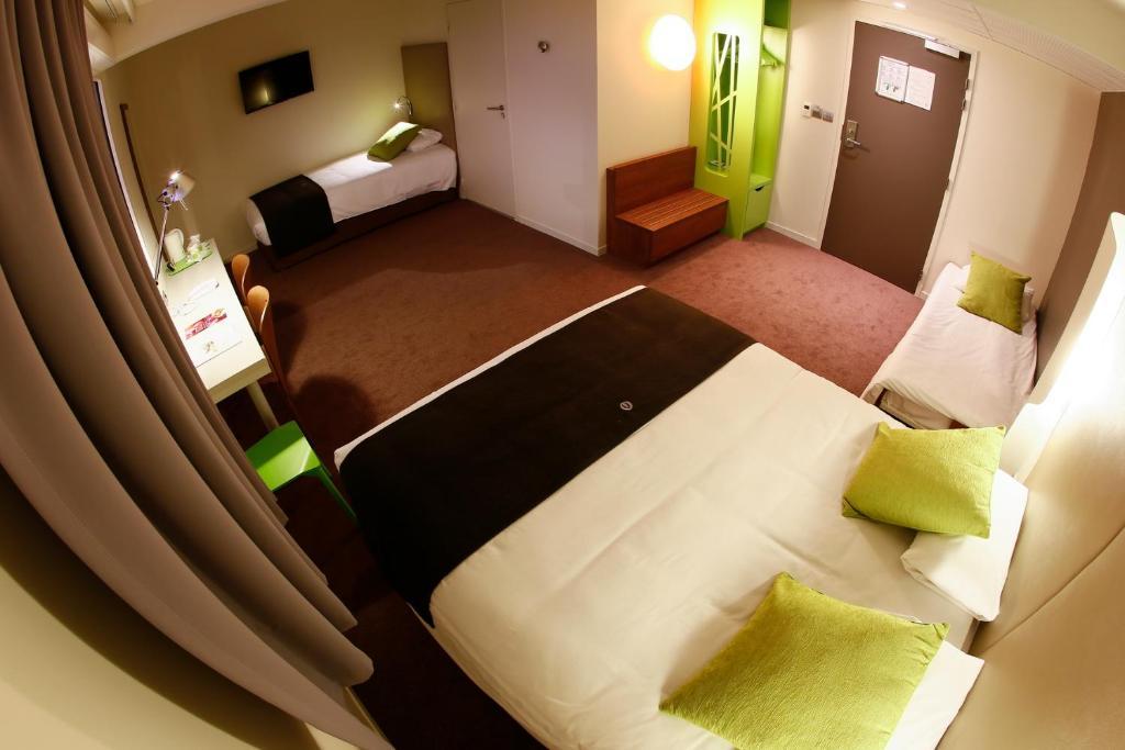 Standard Room Three Single Beds,150586204:JPEG