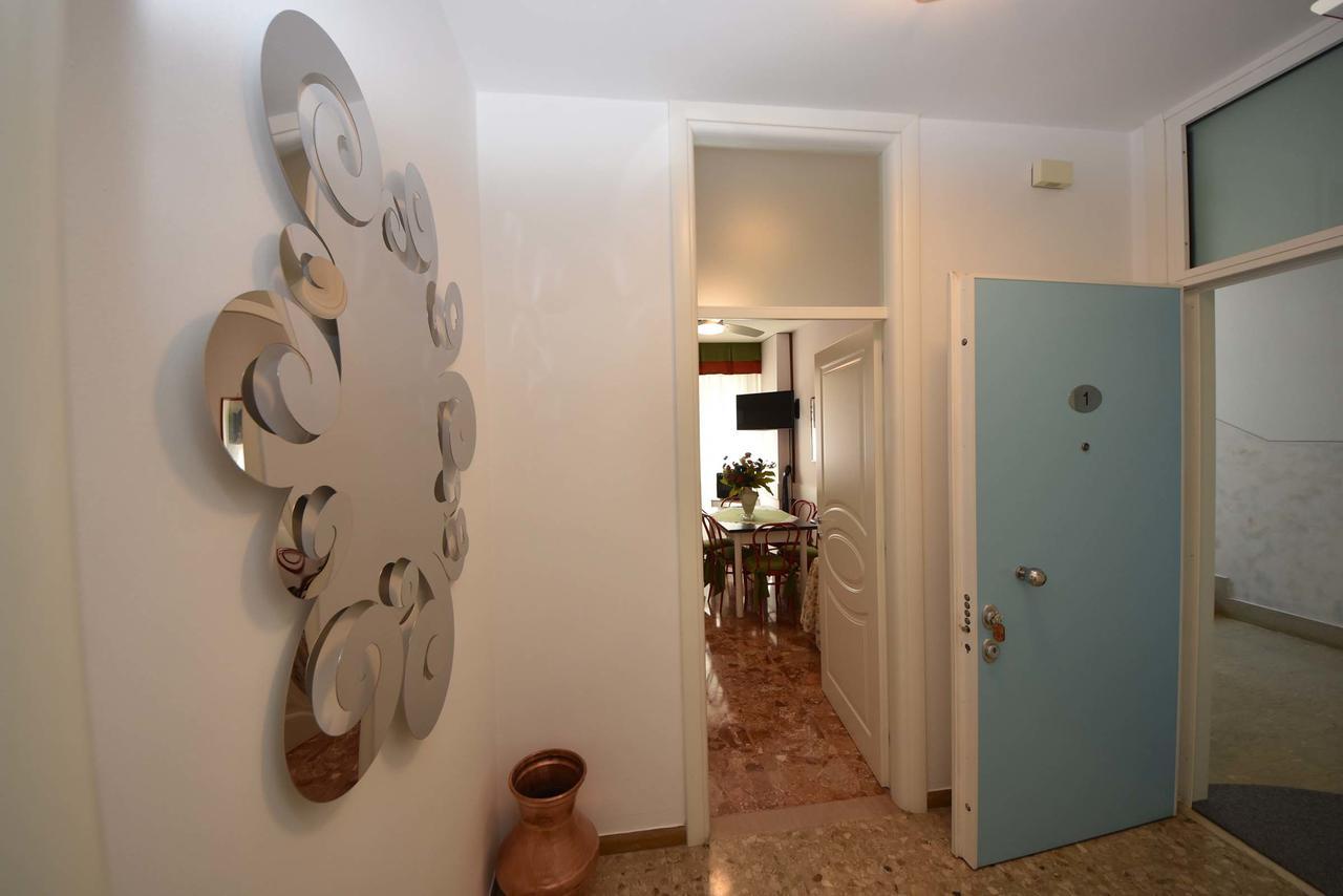 Standard Apartment,649594503:JPEG