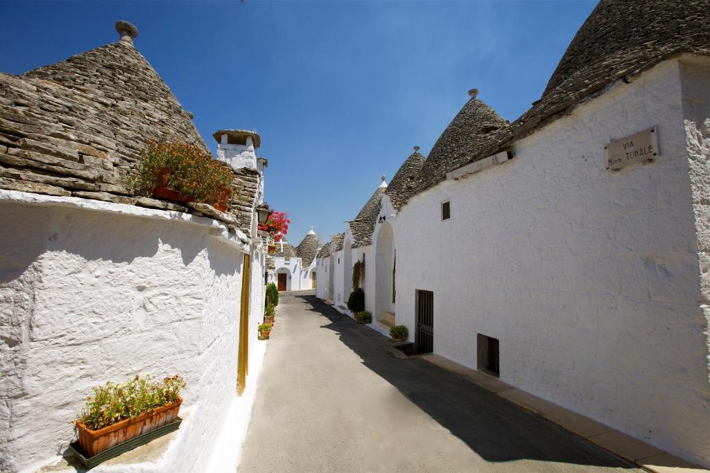 Standard Trullo