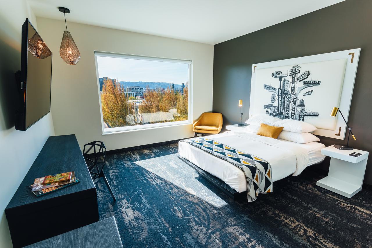 NEXT Level X Deluxe King Room City View