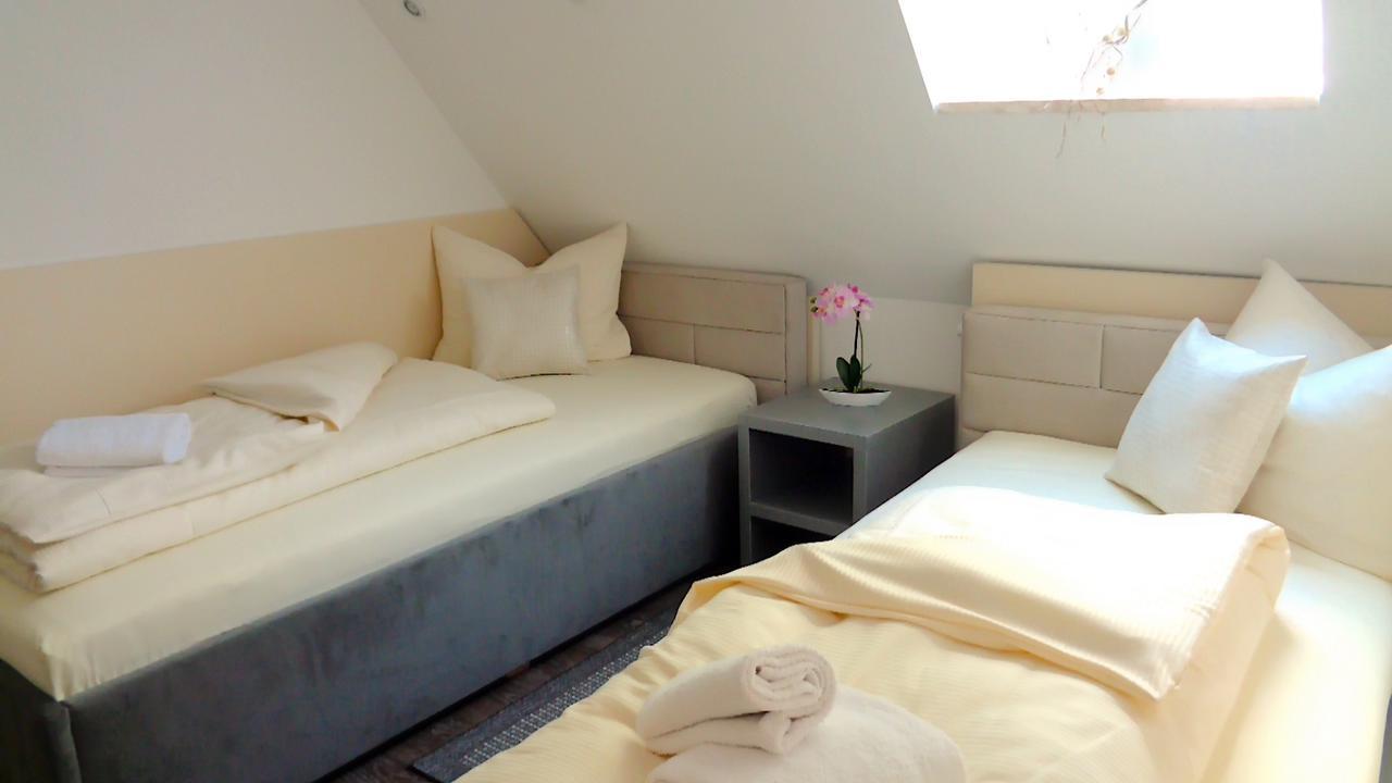 Standard Zweibettzimmer