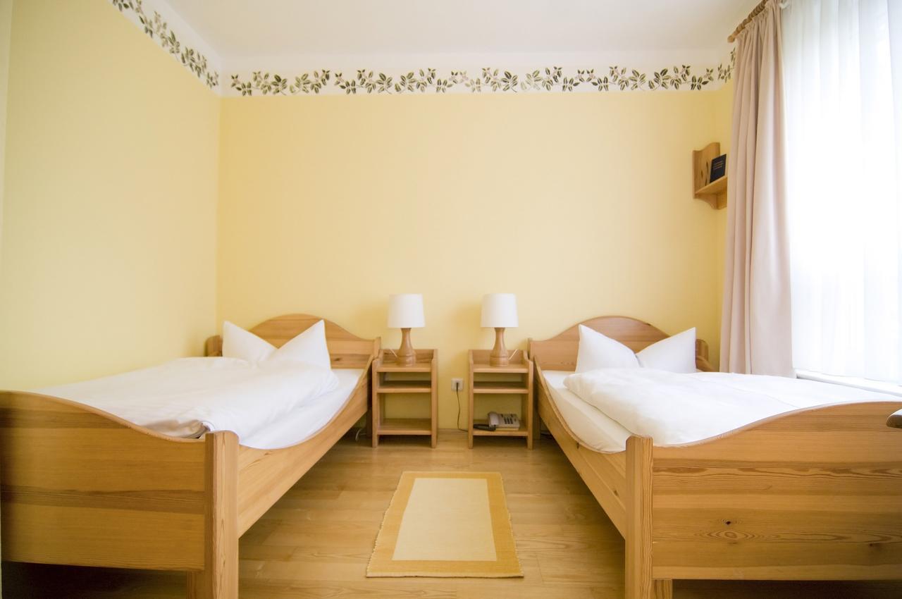 Doppelzimmer mit 2 Einzelbetten