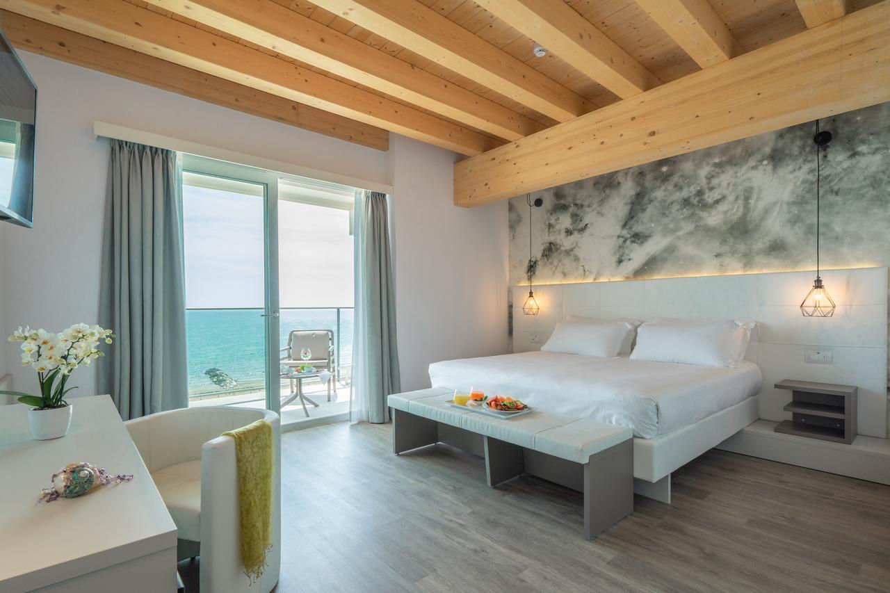 Suite Deluxe con Vista Mare