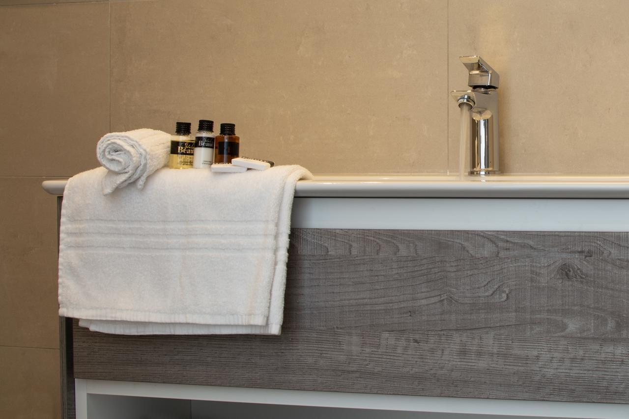 Camera Deluxe Matrimoniale/Doppia con Letti Singoli con Vista Mare