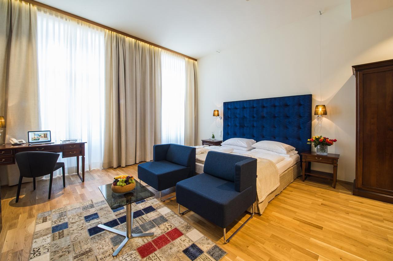 Junior Suite,1168598551:JPEG