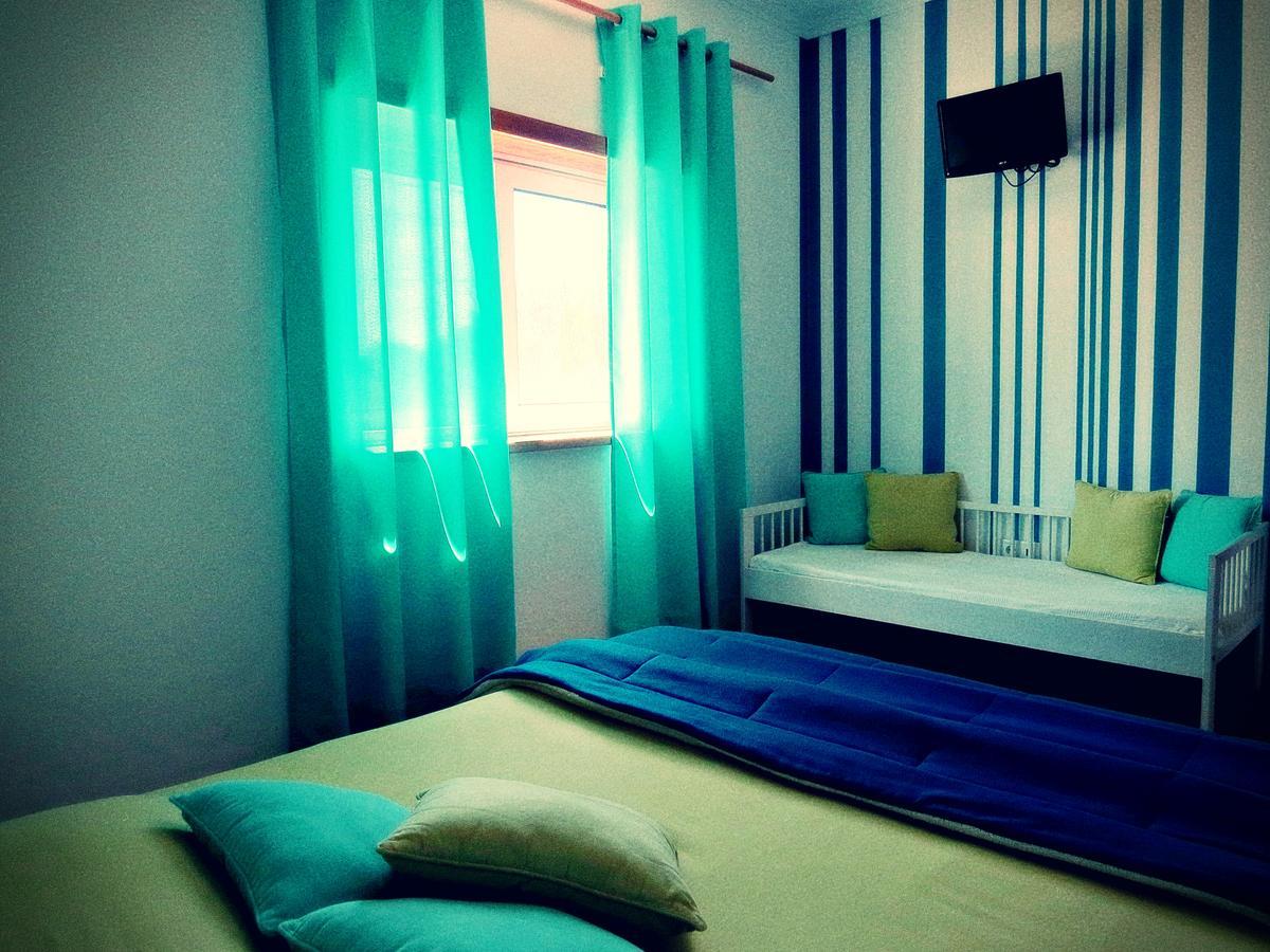 Quarto Duplo Superior com Vista Mar Lateral