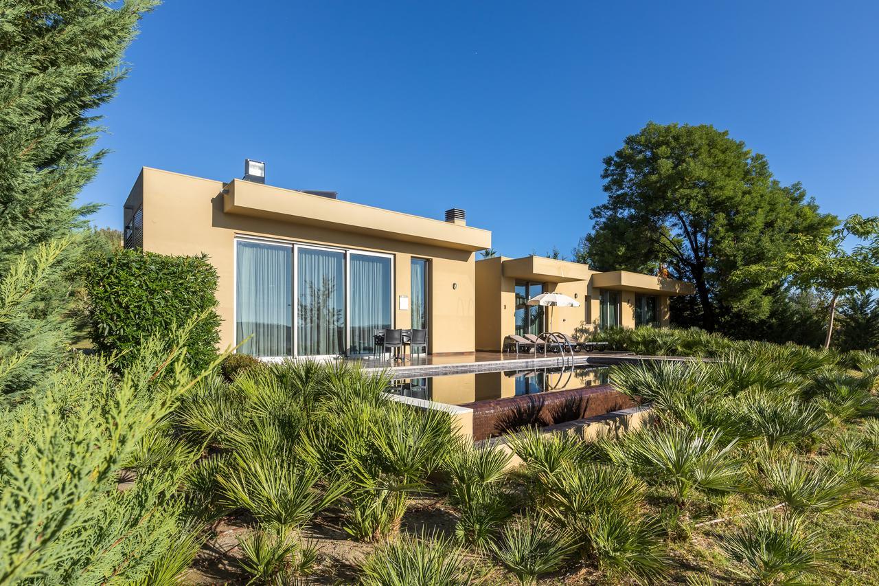 Villa com 3 Quartos e Piscina Privada (6 Adultos ou 6 Adultos + 1 Criança)