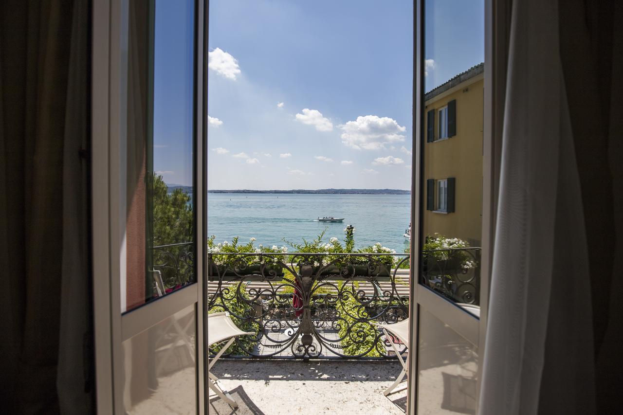 Double Room with Lake View and Balcony and Spa Access,665804337:JPEG