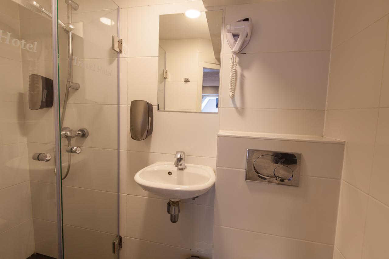 Habitación Cuádruple con camas Individuales