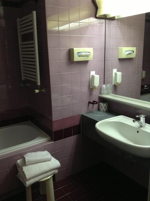 Double Room,511082049:JPEG