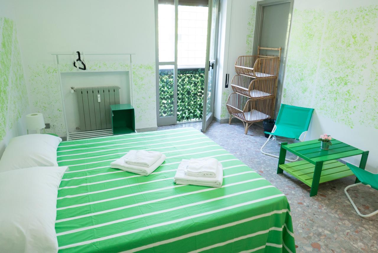 Quarto Duplo com Casa de Banho Partilhada