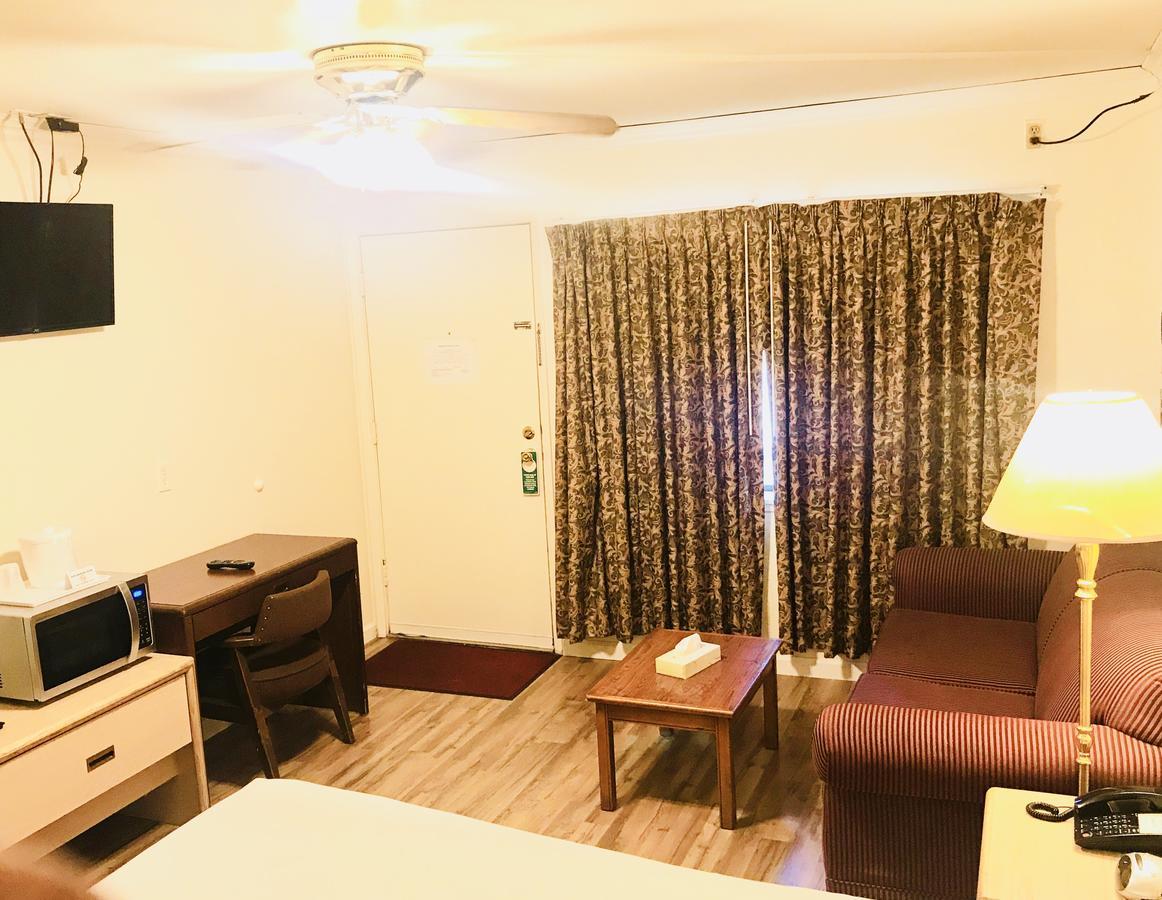 Queen Room with Sofa Bed