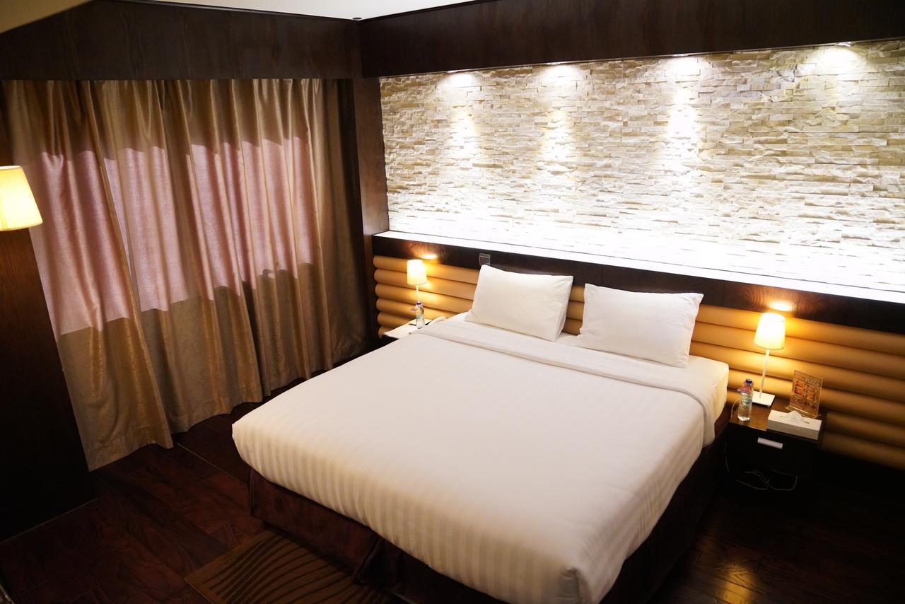 Executive Double Room,1271055703:JPEG