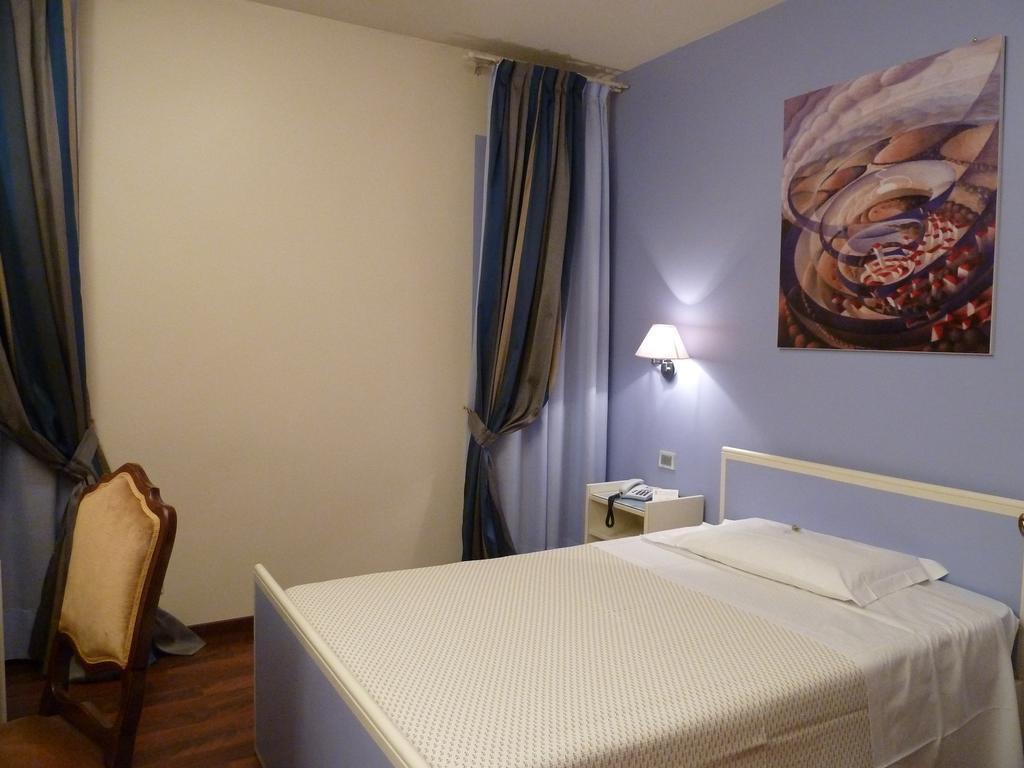 Comfort Single Room,67110400:JPEG
