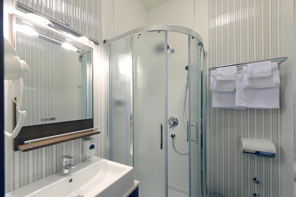 Standaard Kamer met 2 Bedden