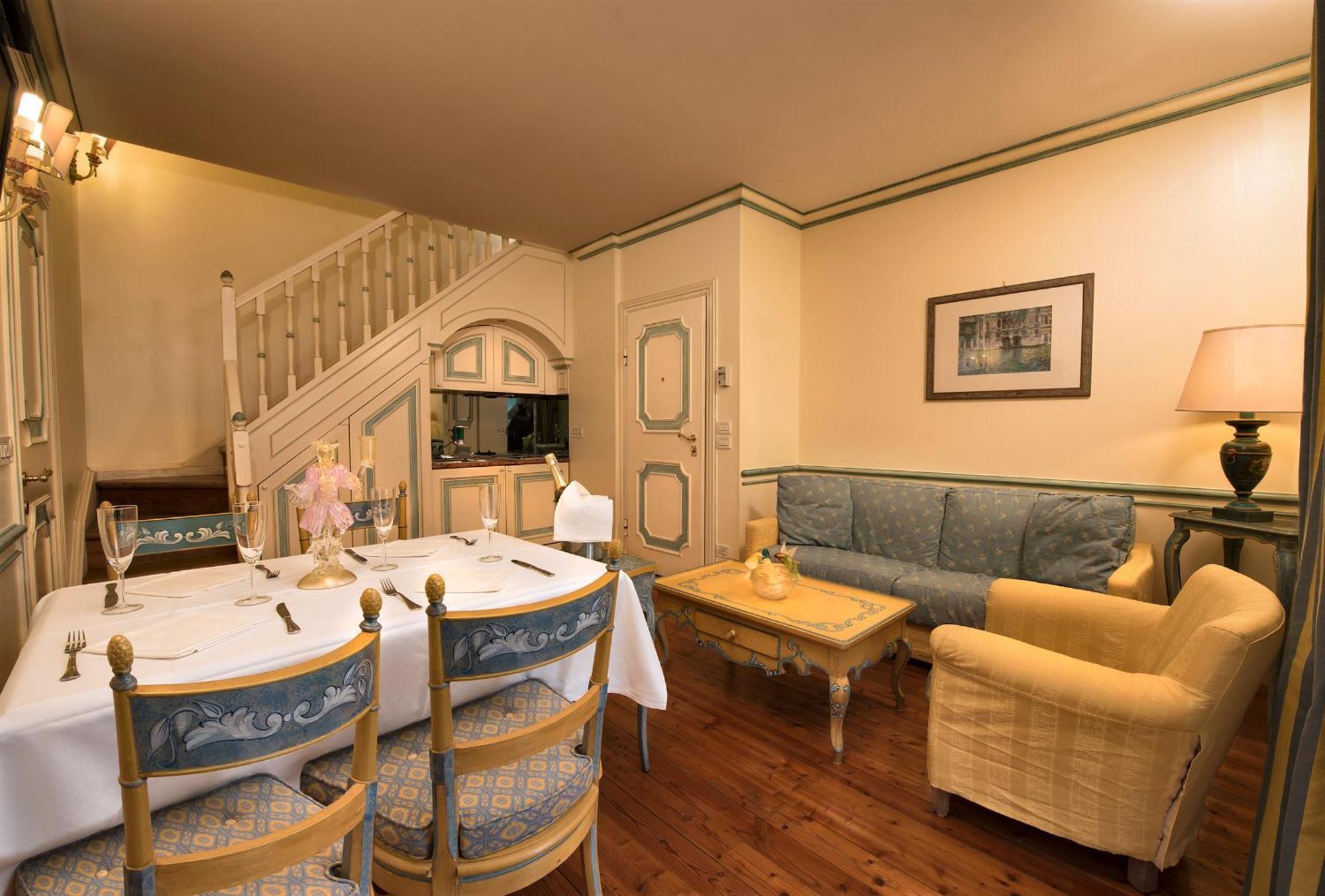 Habitación Familiar (2 adultos + 3 niños)