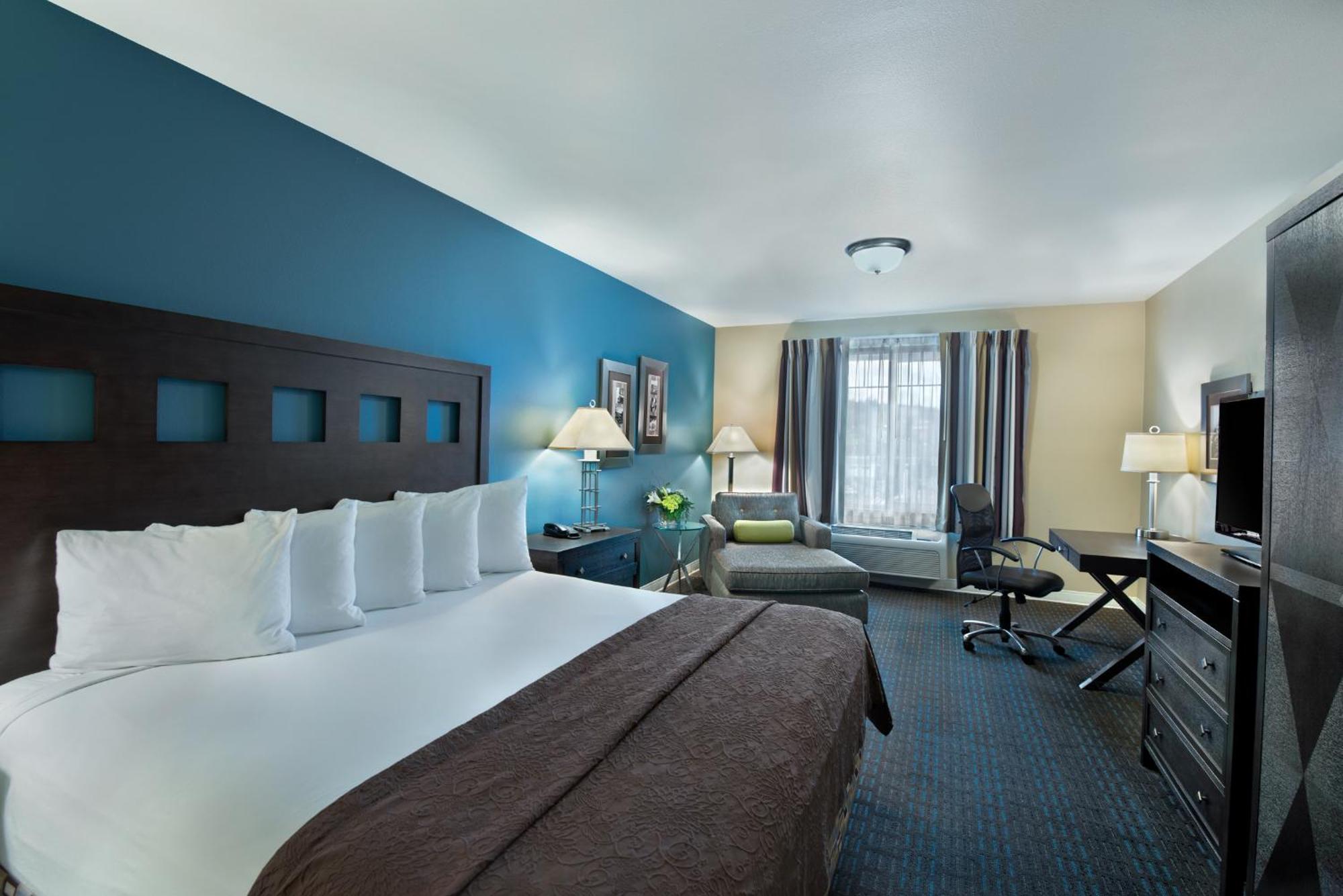 Bay View King Suite