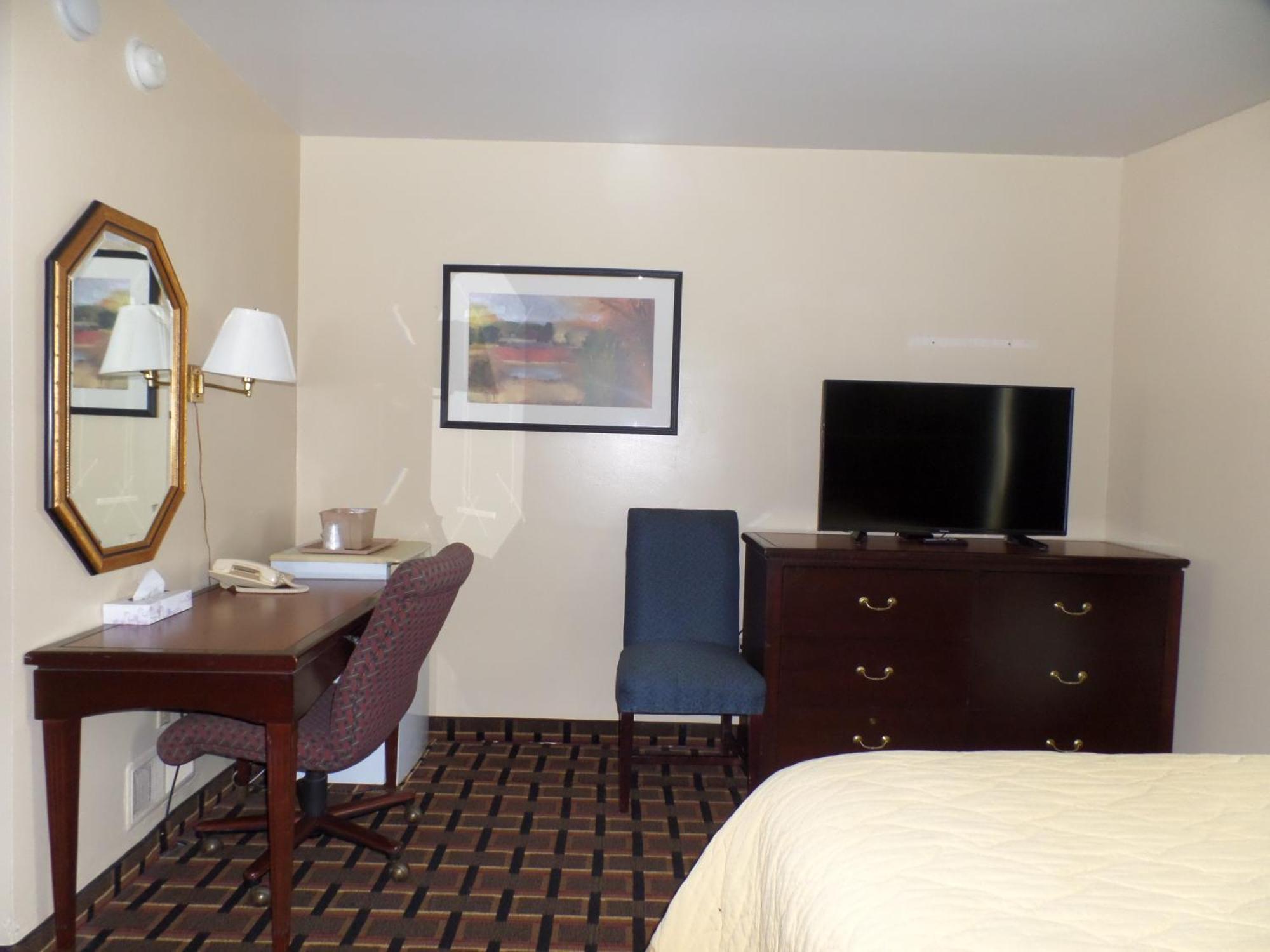 King Room - Non-Smoking