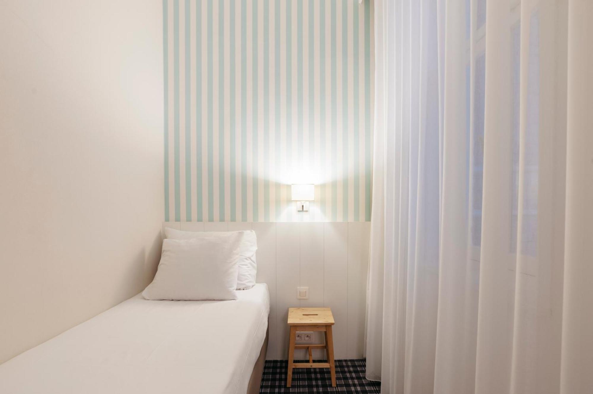Dreibettzimmer