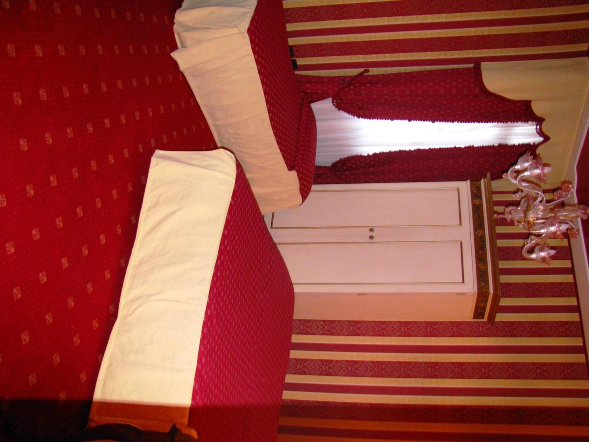 Dreibettzimmer