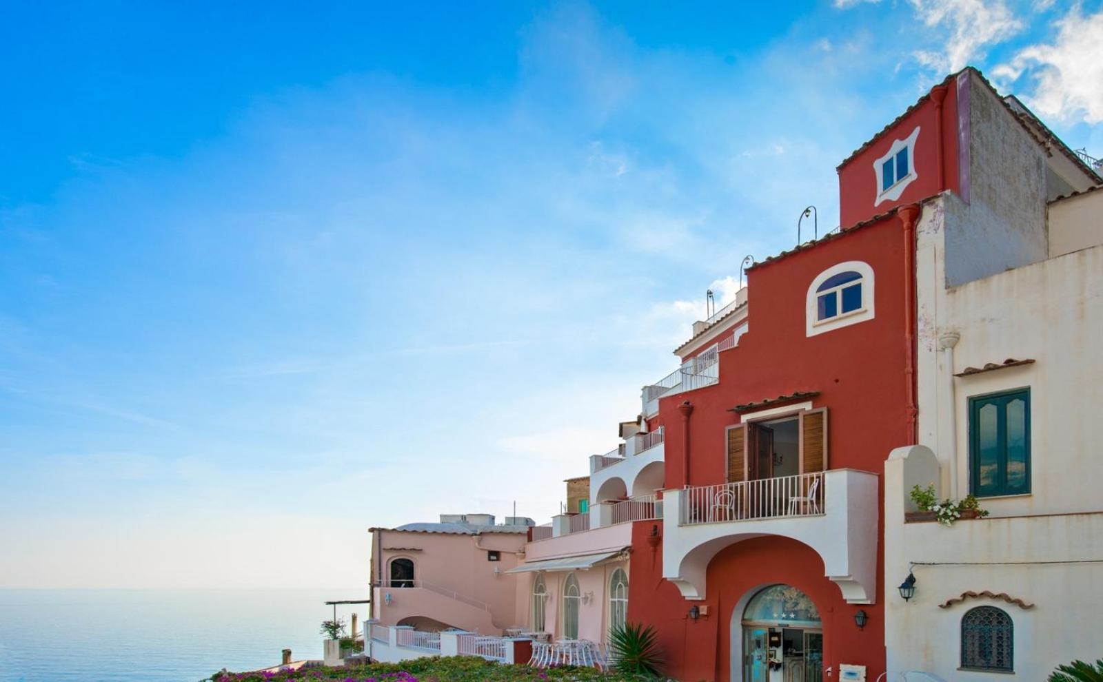 Camera Tripla con Balcone e Vista Mare