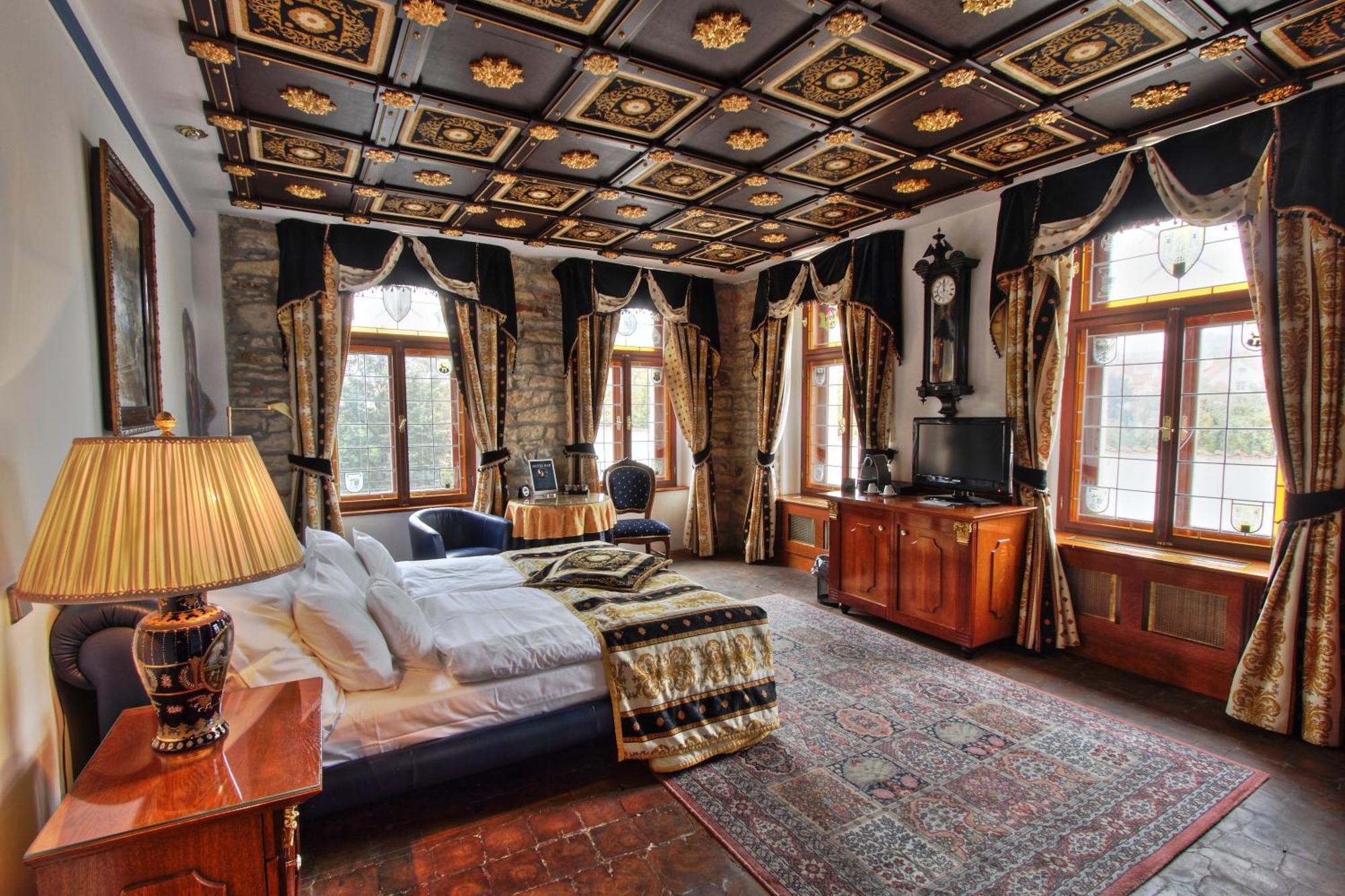 Deluxe Doppelzimmer mit Blick auf das Prager Schloss
