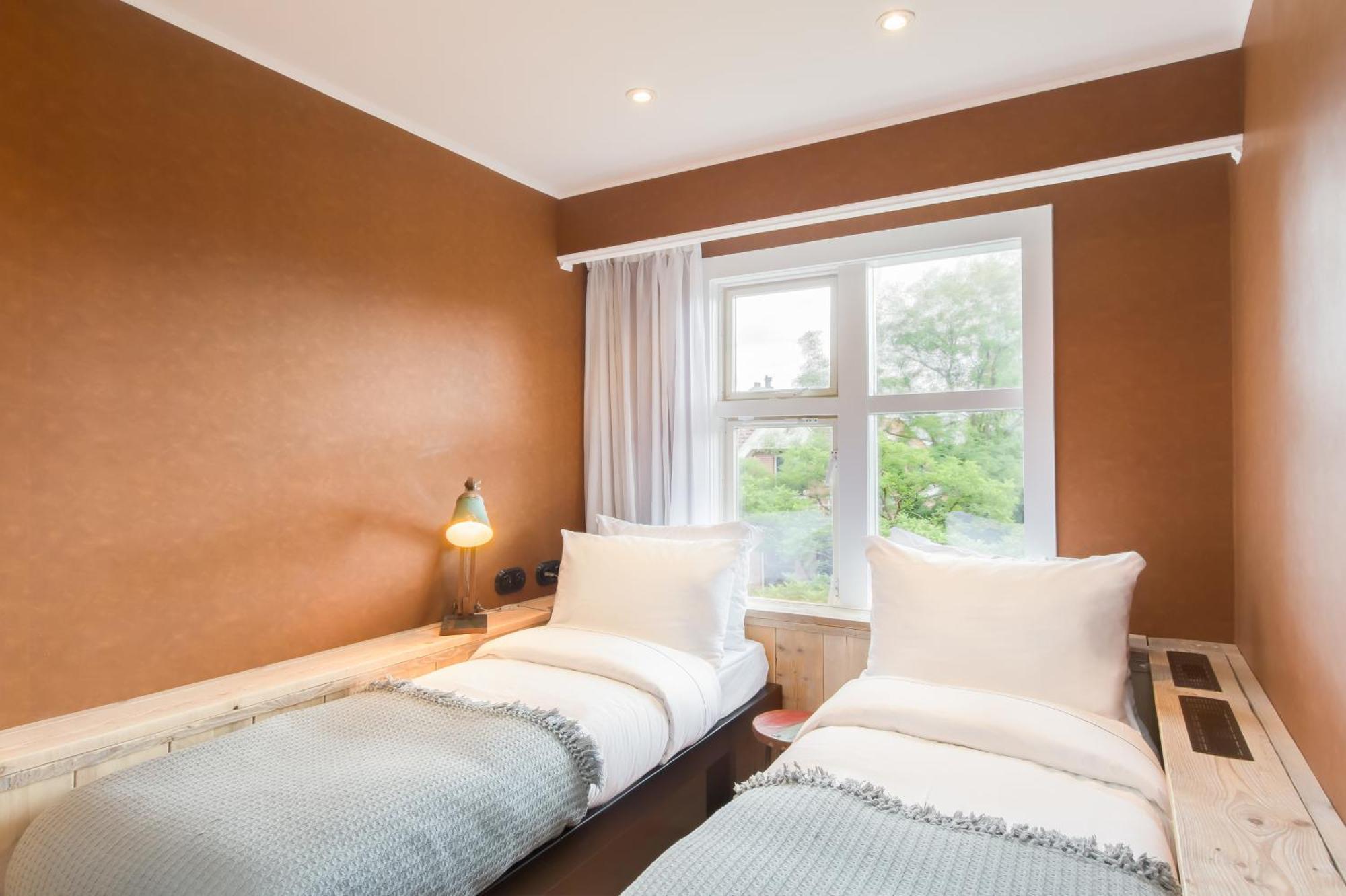 Small Twin Room,1516387342:JPEG